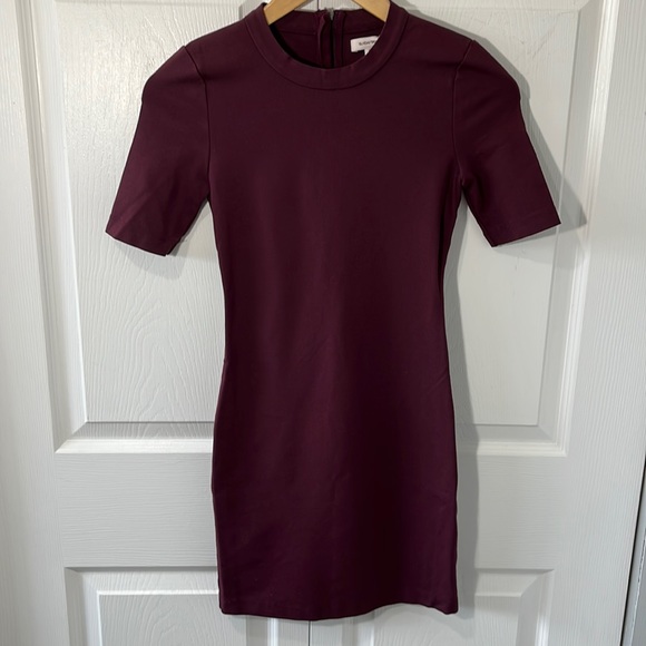 Aritzia Sunday Best Miller body con dress - Picture 2 of 8